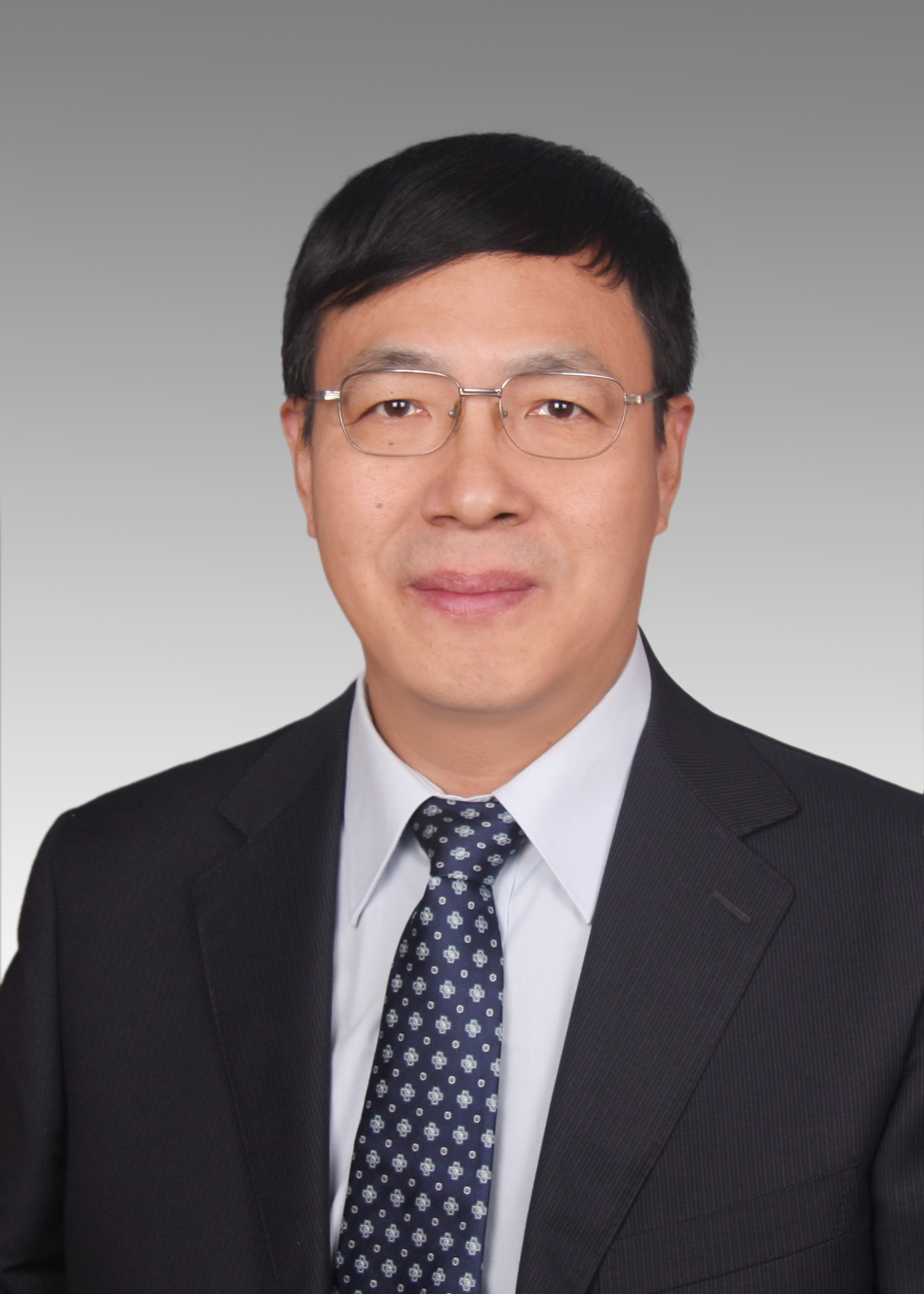 严金明1.jpg